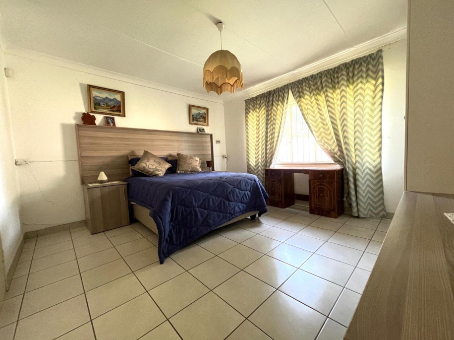 7 Bedroom Property for Sale in Northmead Gauteng