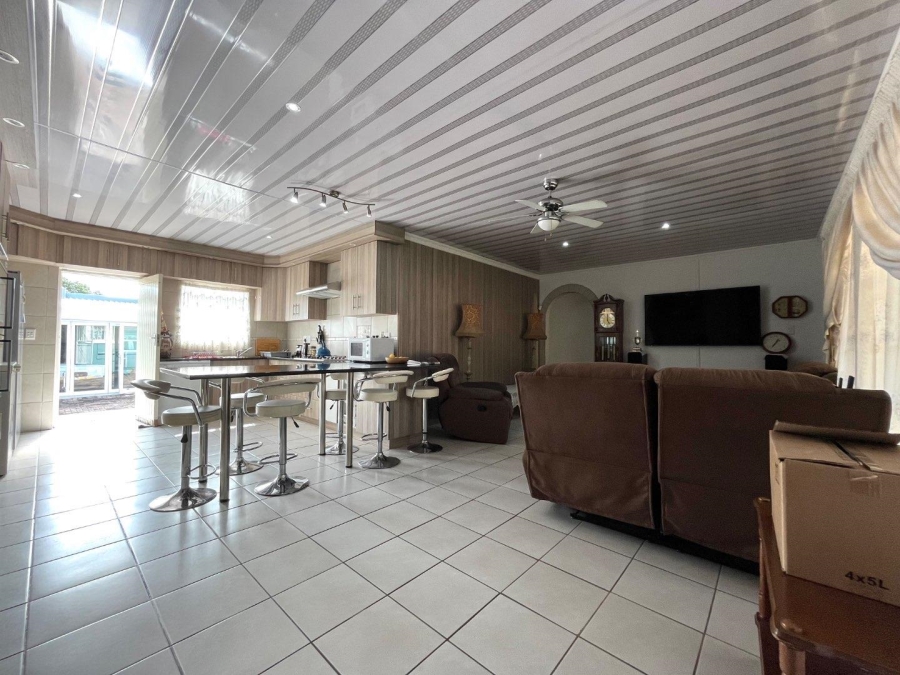 7 Bedroom Property for Sale in Northmead Gauteng
