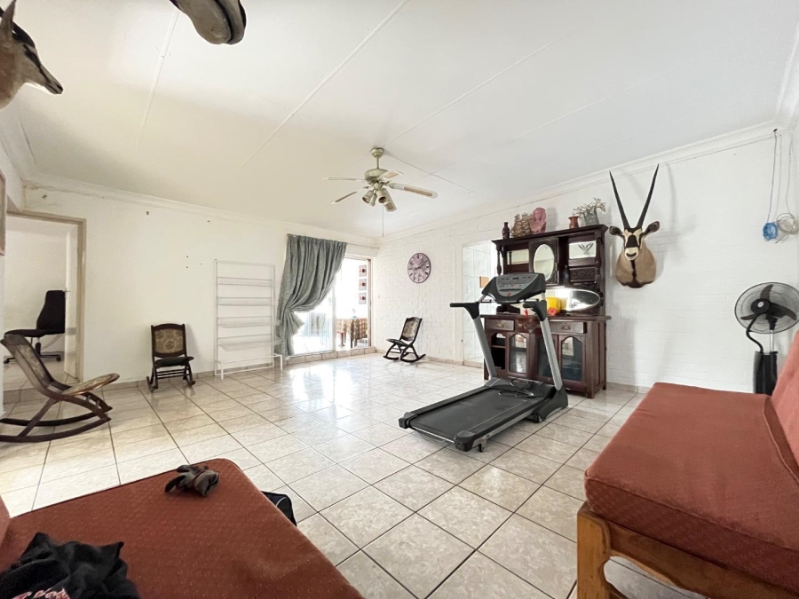 7 Bedroom Property for Sale in Northmead Gauteng