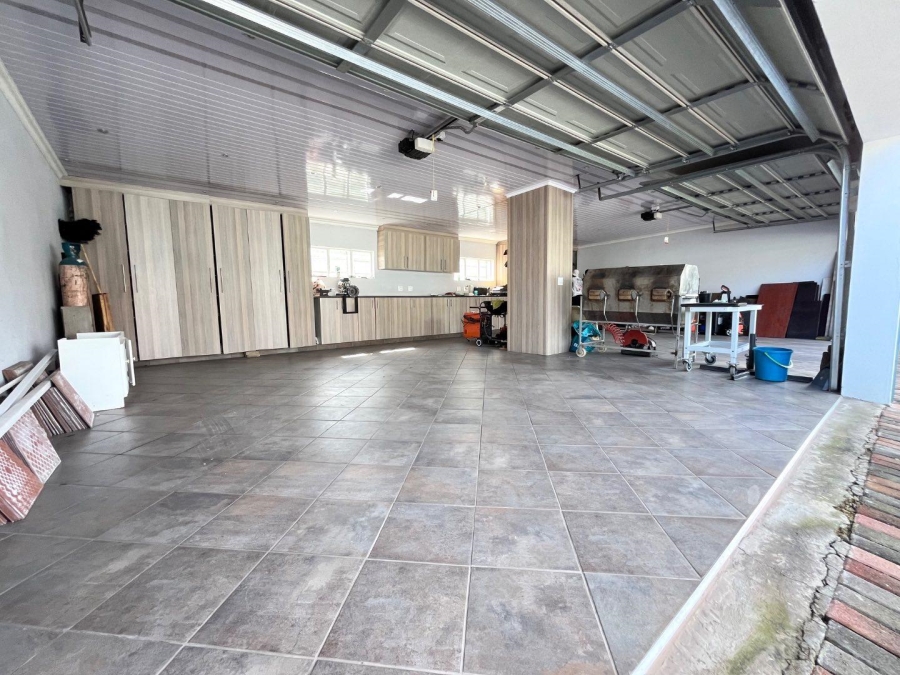 7 Bedroom Property for Sale in Northmead Gauteng