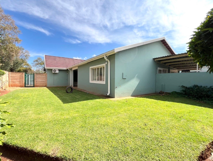 7 Bedroom Property for Sale in Northmead Gauteng