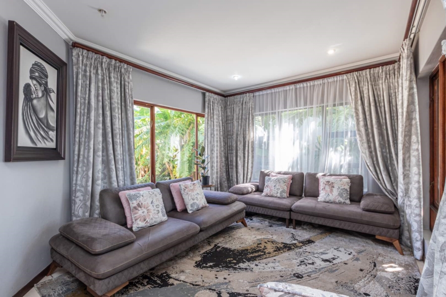 To Let 4 Bedroom Property for Rent in Willowbrook Gauteng