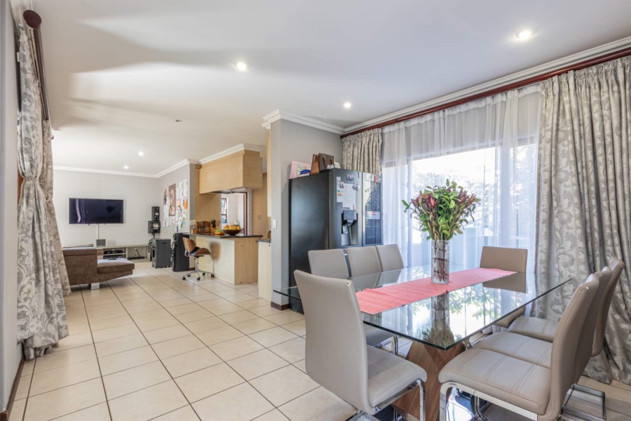 To Let 4 Bedroom Property for Rent in Willowbrook Gauteng