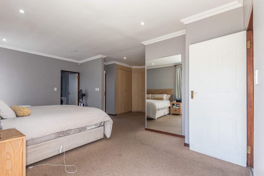 To Let 4 Bedroom Property for Rent in Willowbrook Gauteng