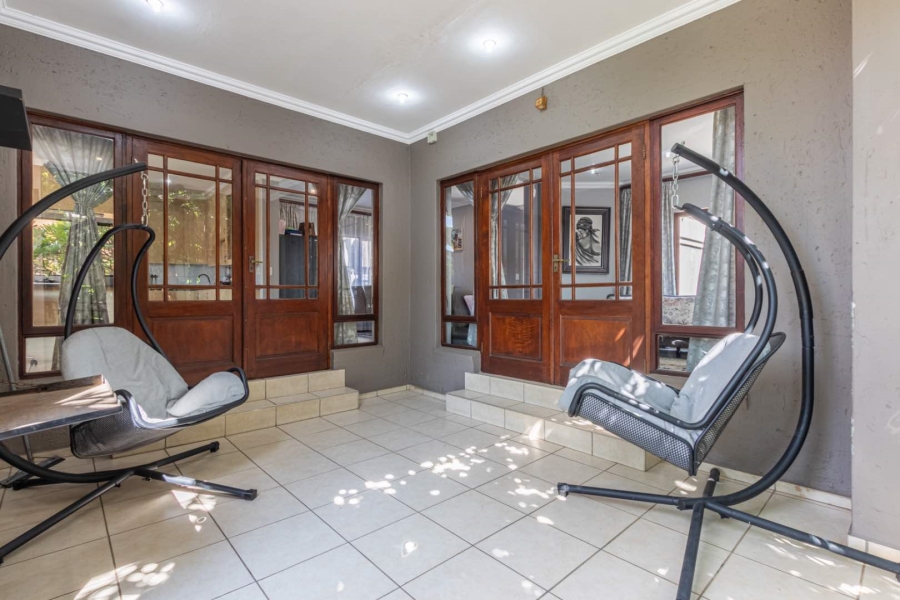 To Let 4 Bedroom Property for Rent in Willowbrook Gauteng
