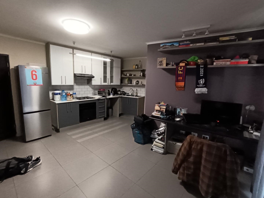 1 Bedroom Property for Sale in Hatfield Gauteng