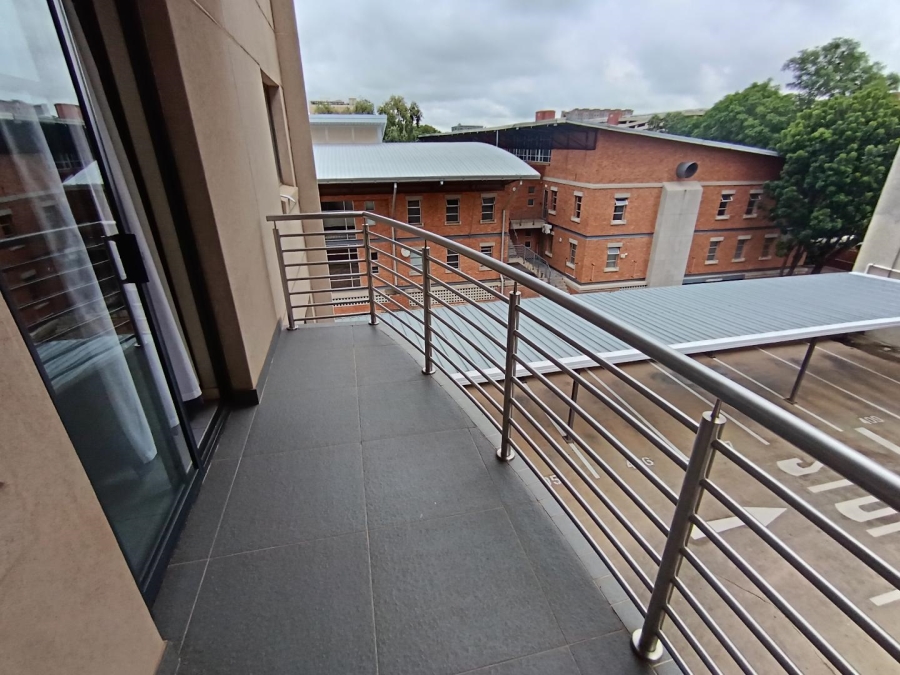 1 Bedroom Property for Sale in Hatfield Gauteng