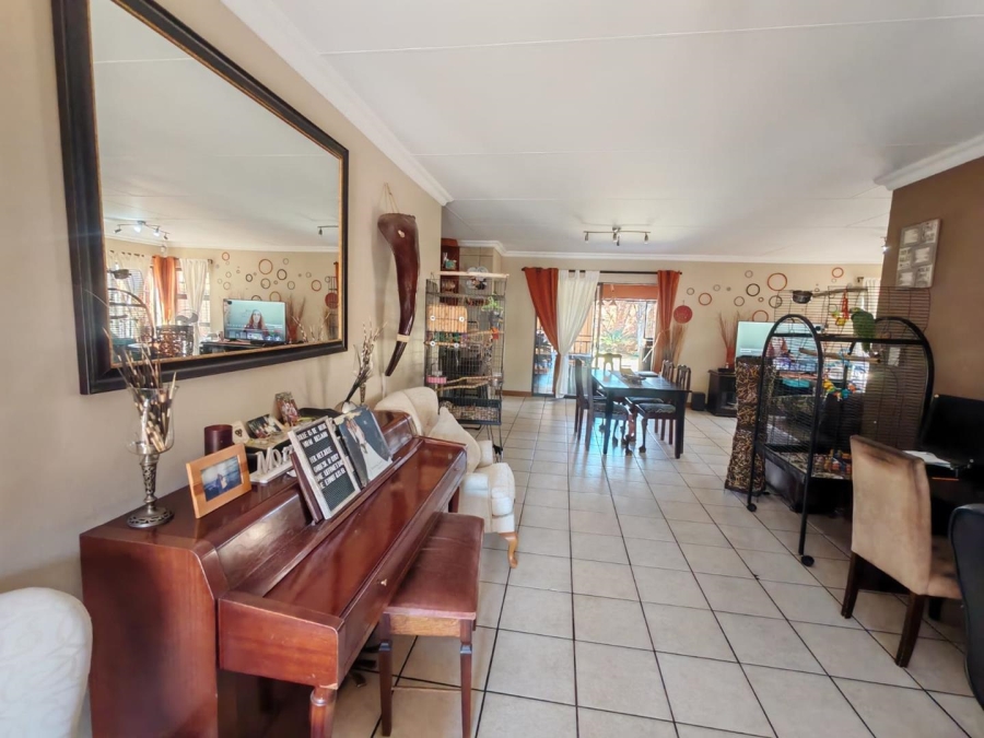 3 Bedroom Property for Sale in Van Riebeeck Park Gauteng