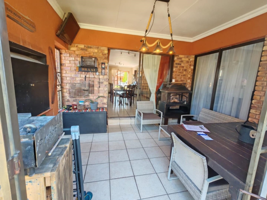 3 Bedroom Property for Sale in Van Riebeeck Park Gauteng