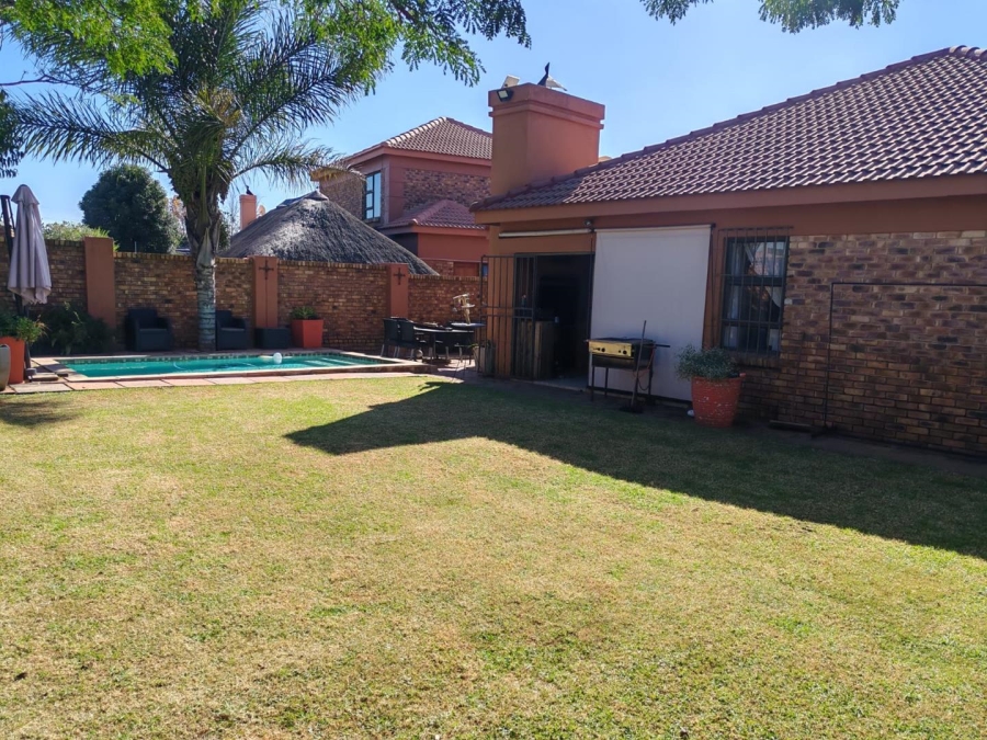 3 Bedroom Property for Sale in Van Riebeeck Park Gauteng