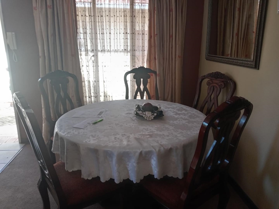 4 Bedroom Property for Sale in Terenure Gauteng