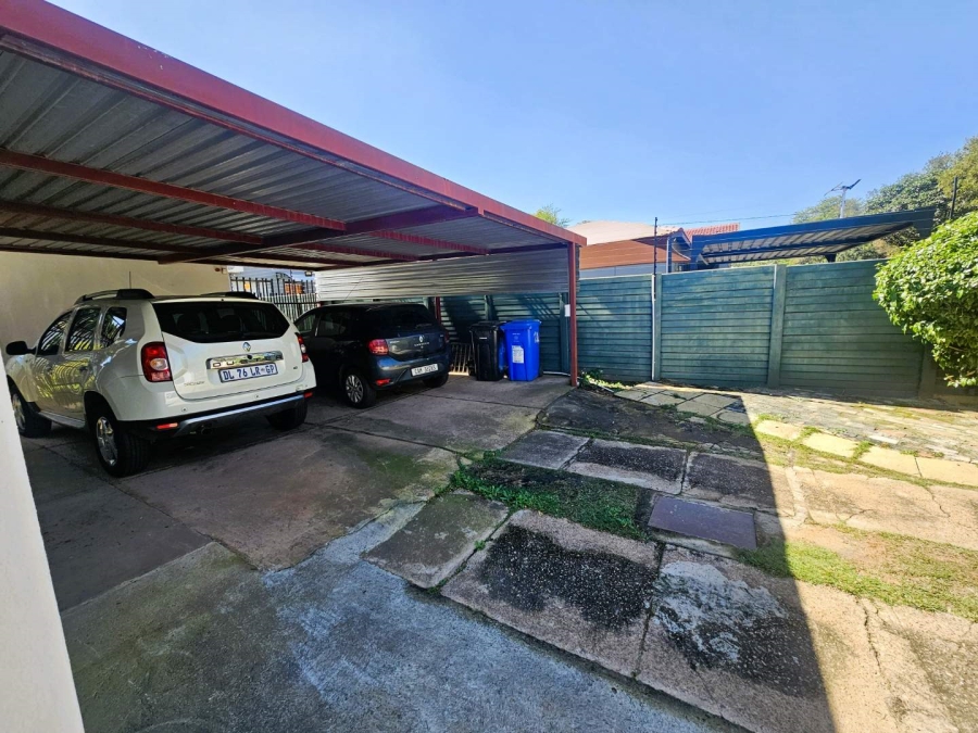 To Let 0 Bedroom Property for Rent in Rietondale Gauteng