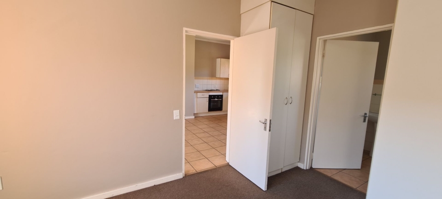 To Let 2 Bedroom Property for Rent in Die Wilgers Gauteng