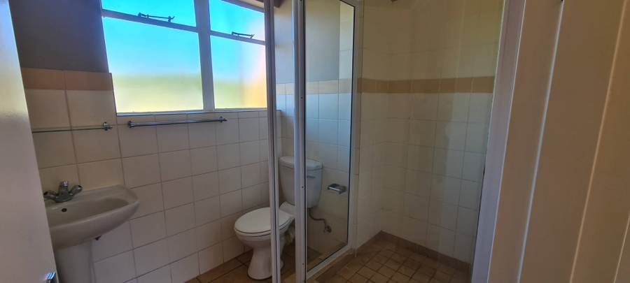 To Let 2 Bedroom Property for Rent in Die Wilgers Gauteng