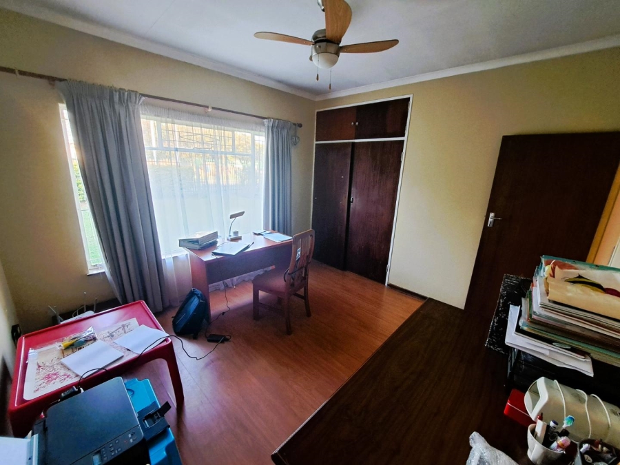 4 Bedroom Property for Sale in Moregloed Gauteng