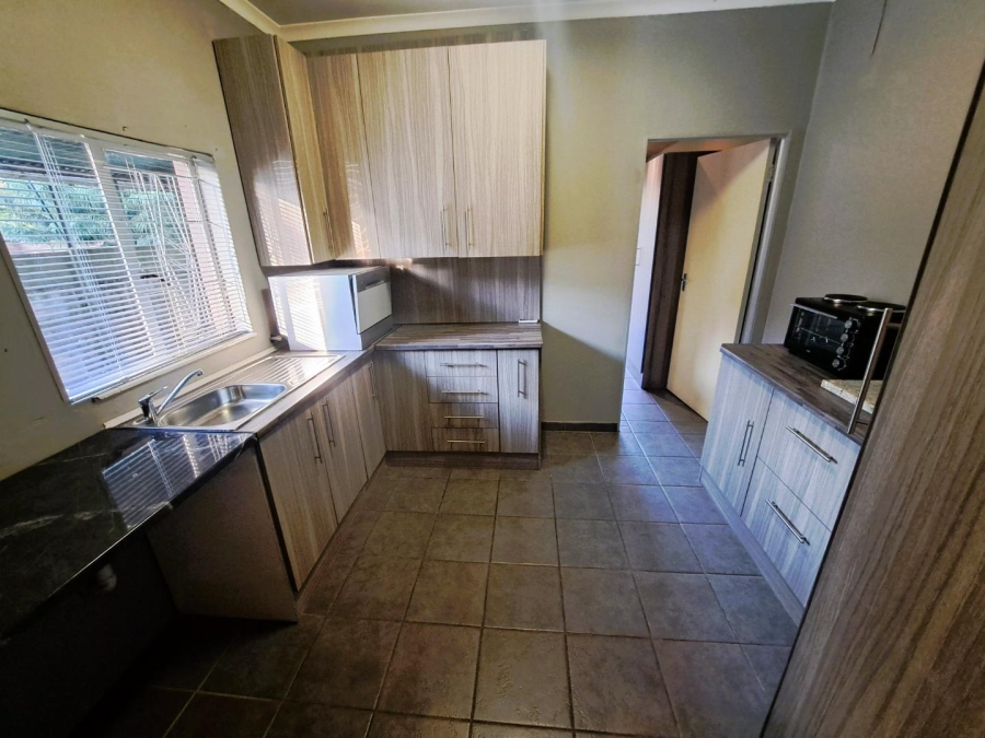 4 Bedroom Property for Sale in Moregloed Gauteng