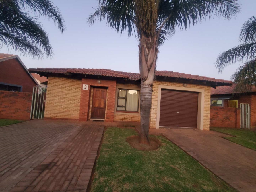 3 Bedroom Property for Sale in Groblerpark Gauteng
