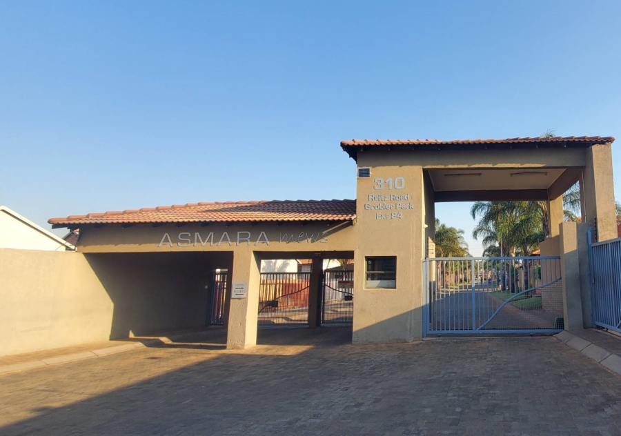 3 Bedroom Property for Sale in Groblerpark Gauteng