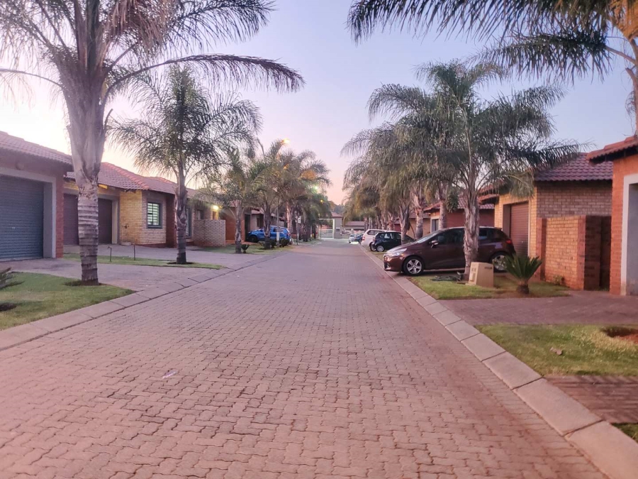 3 Bedroom Property for Sale in Groblerpark Gauteng