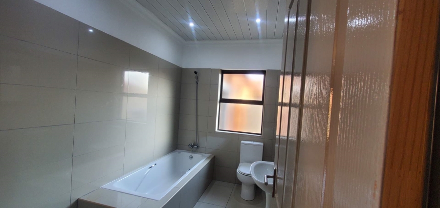 3 Bedroom Property for Sale in Groblerpark Gauteng