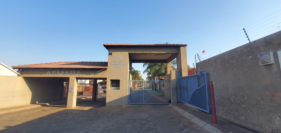 3 Bedroom Property for Sale in Groblerpark Gauteng