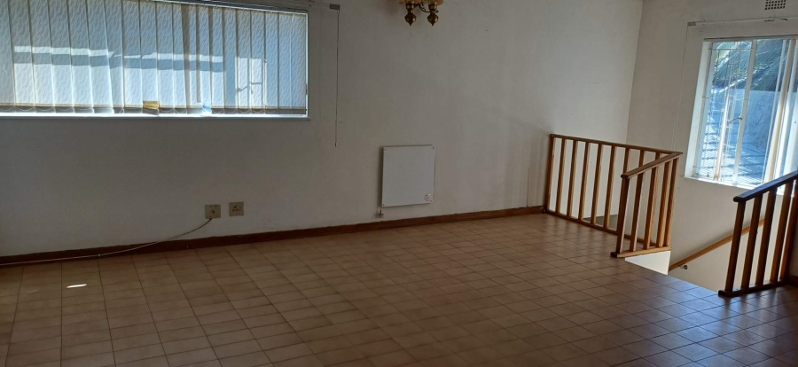 4 Bedroom Property for Sale in South Crest Gauteng