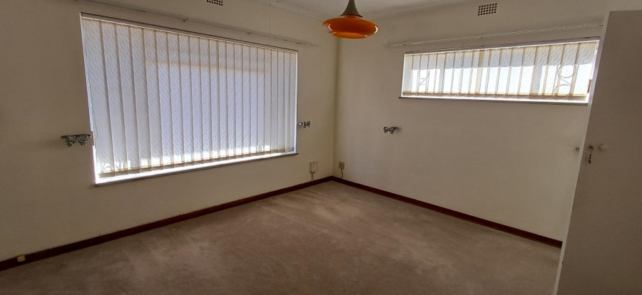 4 Bedroom Property for Sale in South Crest Gauteng
