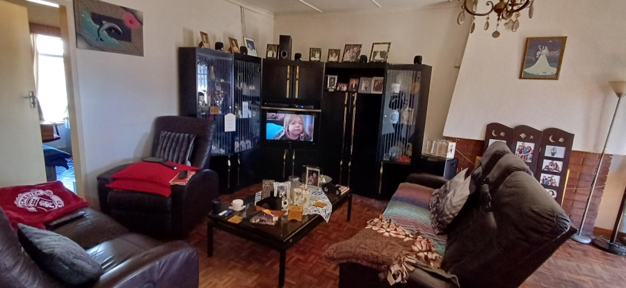 3 Bedroom Property for Sale in Tulisa Park Gauteng