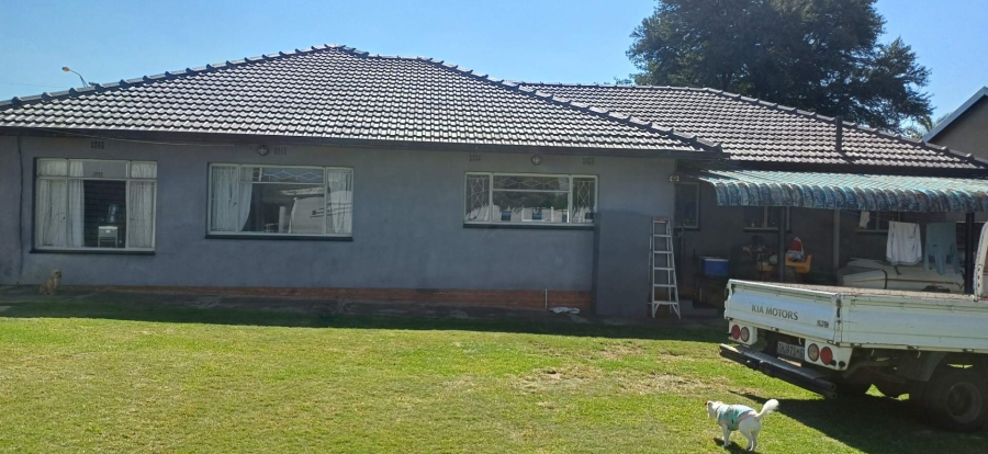 3 Bedroom Property for Sale in Tulisa Park Gauteng