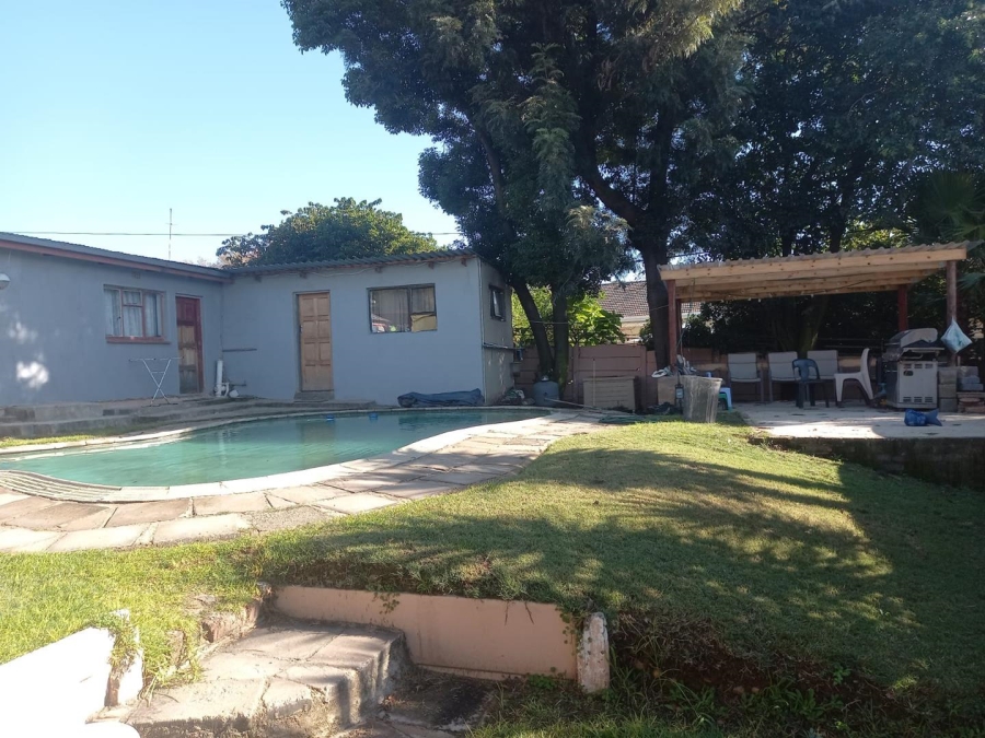 4 Bedroom Property for Sale in South Crest Gauteng