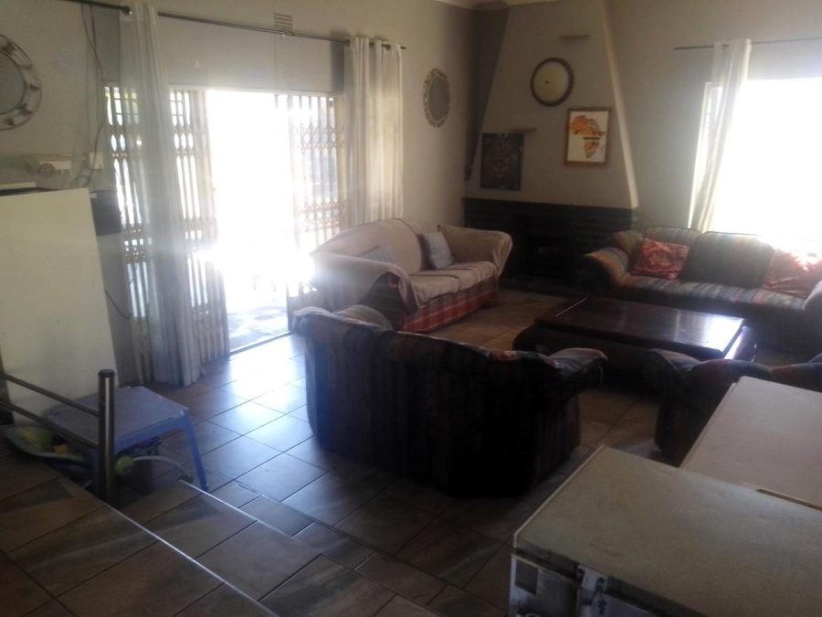 4 Bedroom Property for Sale in South Crest Gauteng