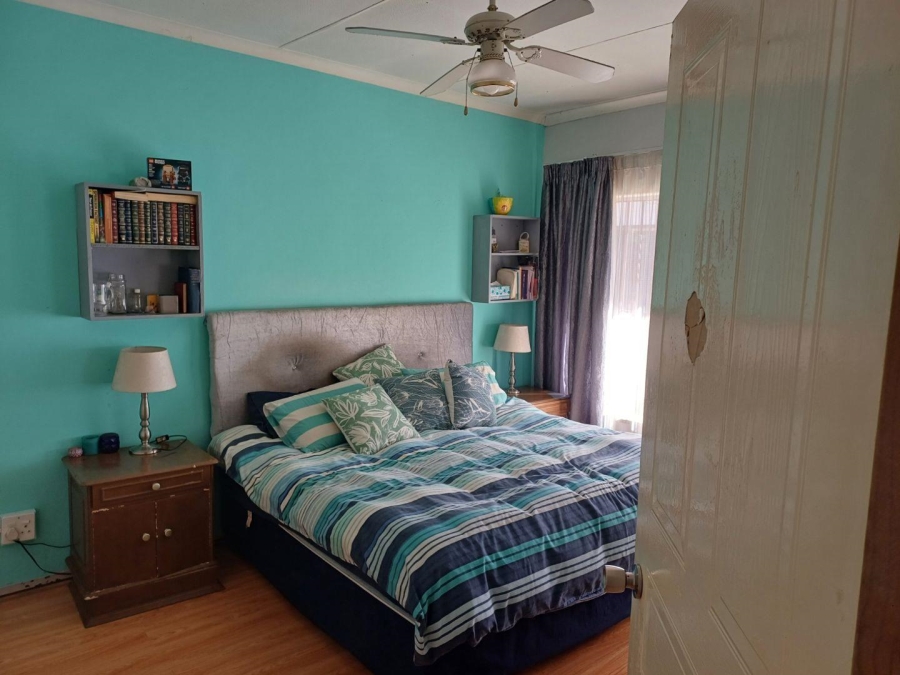 3 Bedroom Property for Sale in South Crest Gauteng
