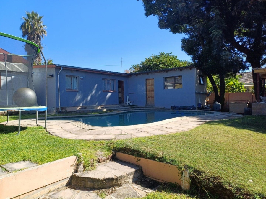 3 Bedroom Property for Sale in South Crest Gauteng