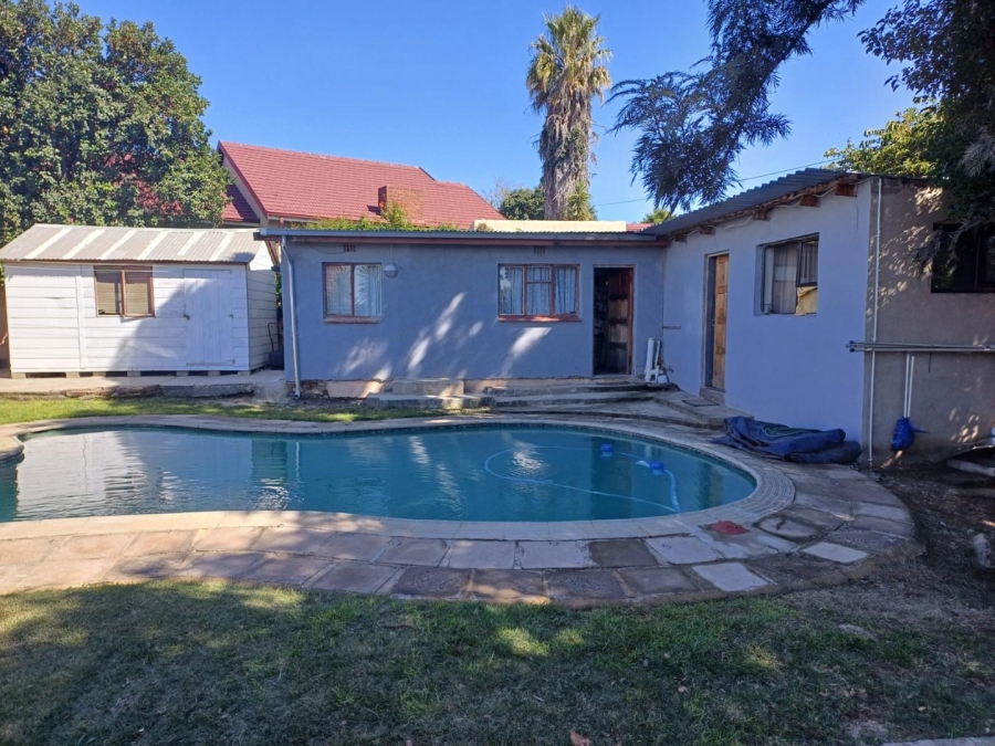 3 Bedroom Property for Sale in South Crest Gauteng