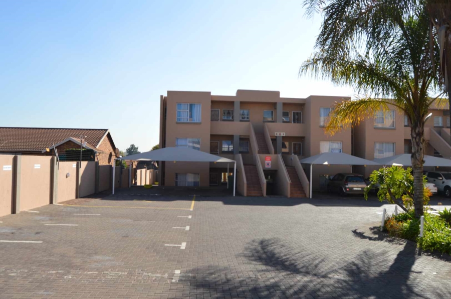 2 Bedroom Property for Sale in Randhart Gauteng