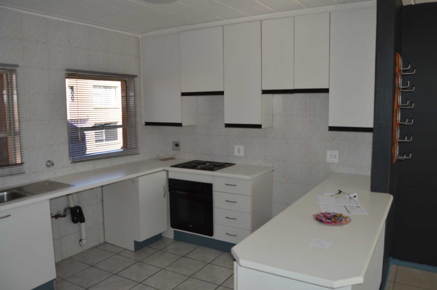 2 Bedroom Property for Sale in Randhart Gauteng