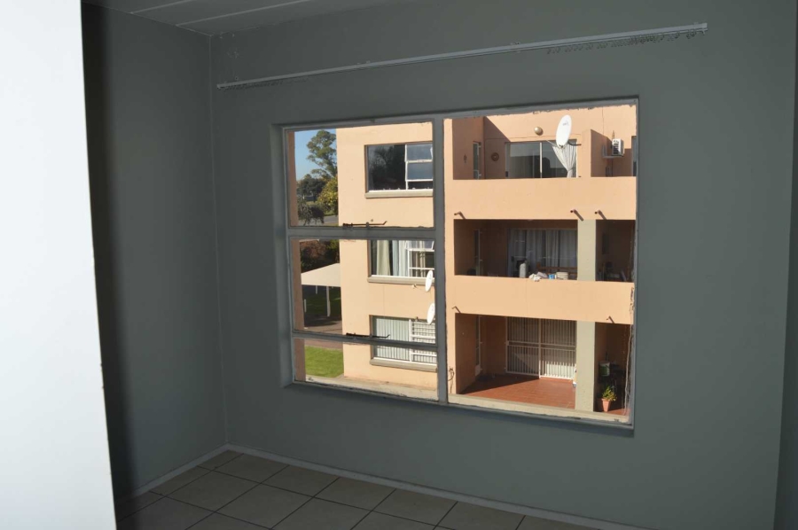 2 Bedroom Property for Sale in Randhart Gauteng