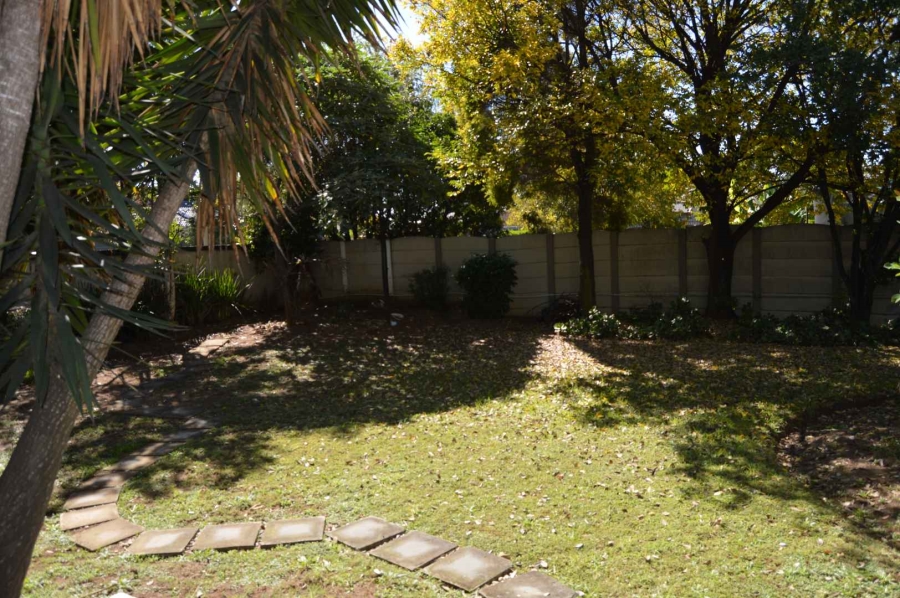 3 Bedroom Property for Sale in Verwoerdpark Gauteng