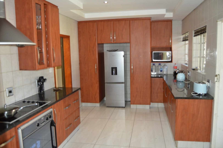 3 Bedroom Property for Sale in Verwoerdpark Gauteng