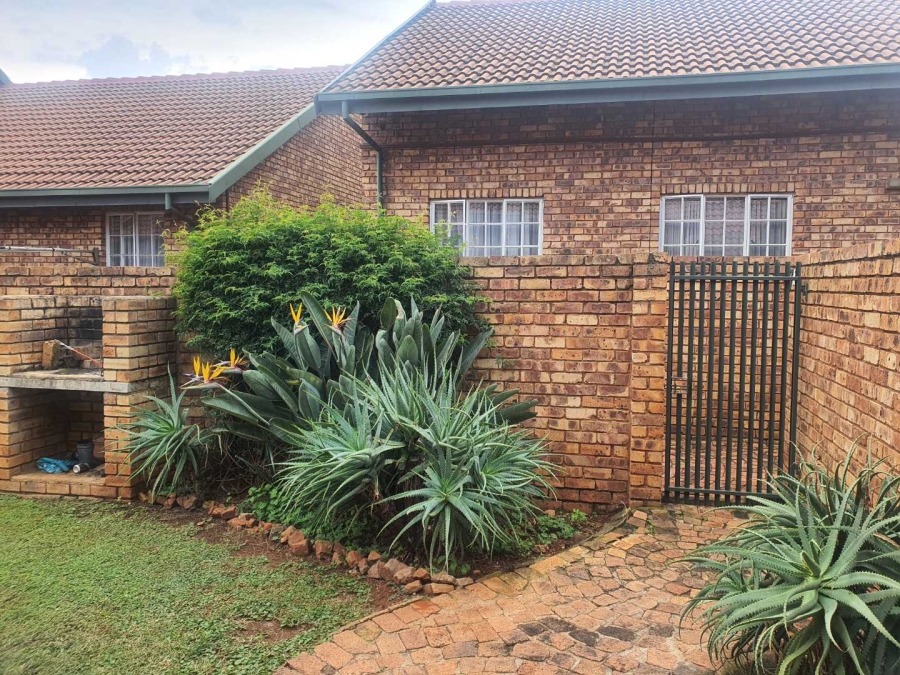 4 Bedroom Property for Sale in Clubview Gauteng