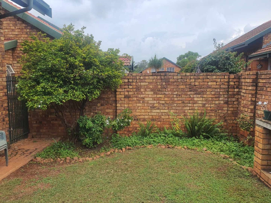 4 Bedroom Property for Sale in Clubview Gauteng