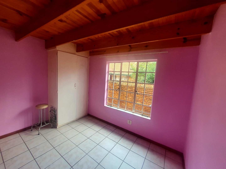 4 Bedroom Property for Sale in Clubview Gauteng