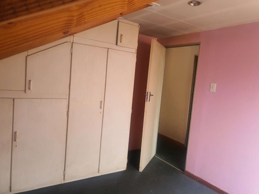 4 Bedroom Property for Sale in Clubview Gauteng