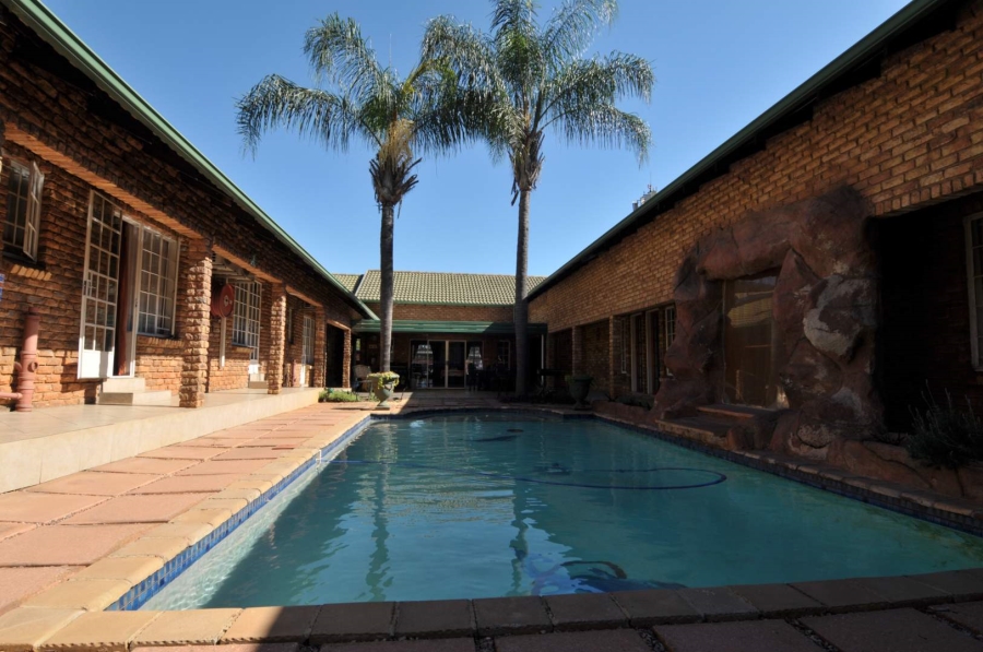 To Let 1 Bedroom Property for Rent in Menlyn Gauteng