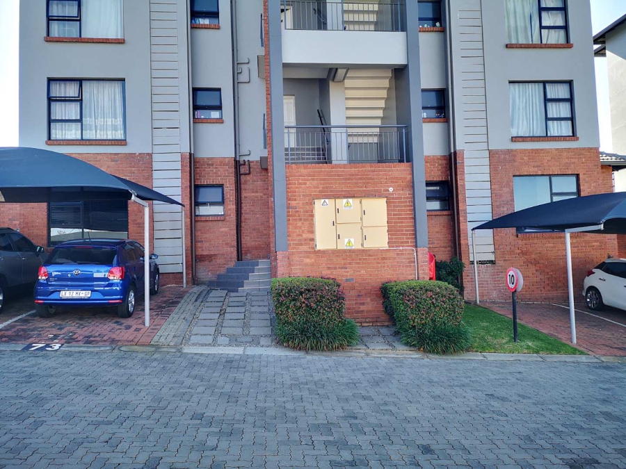 To Let 3 Bedroom Property for Rent in Oakdene Gauteng
