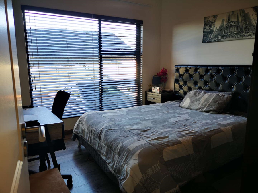 To Let 3 Bedroom Property for Rent in Oakdene Gauteng