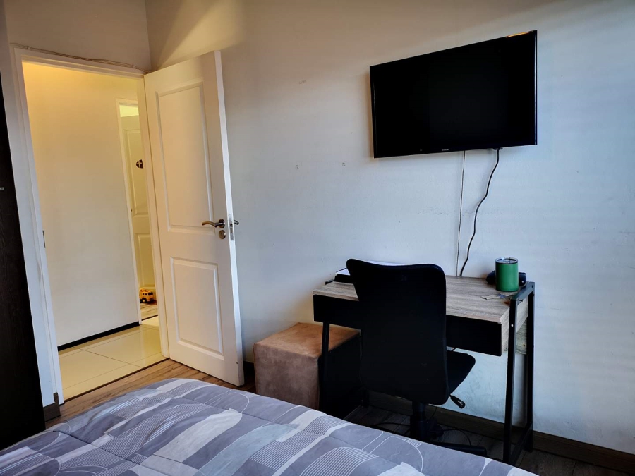 To Let 3 Bedroom Property for Rent in Oakdene Gauteng