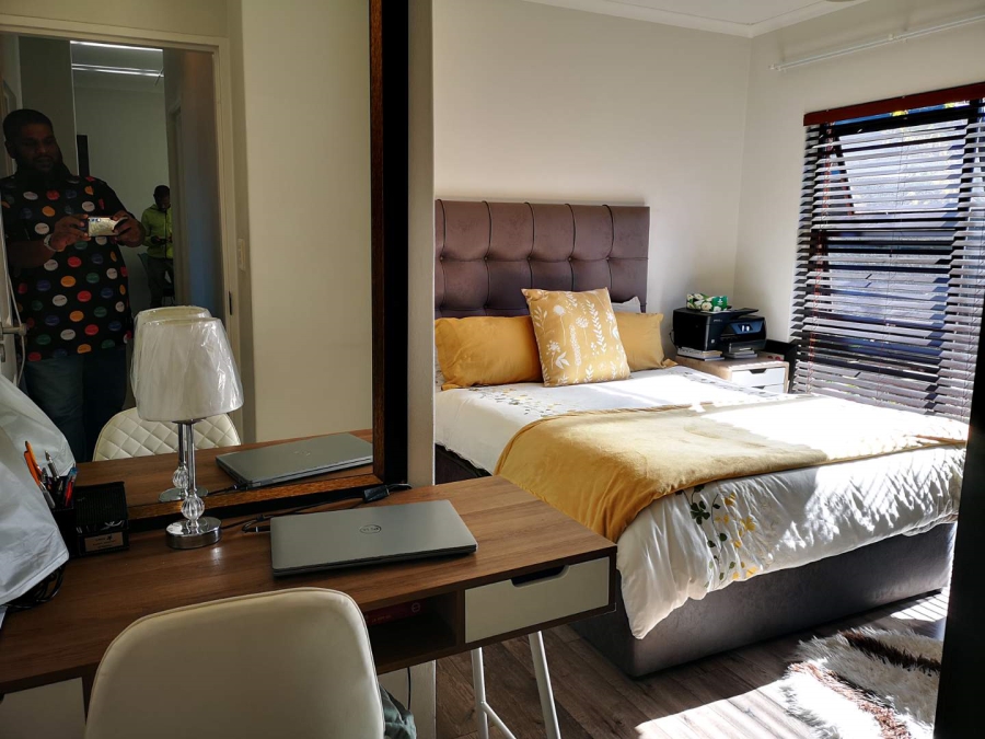 To Let 3 Bedroom Property for Rent in Oakdene Gauteng