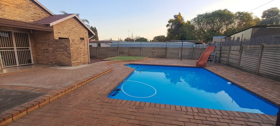 3 Bedroom Property for Sale in Florentia Gauteng