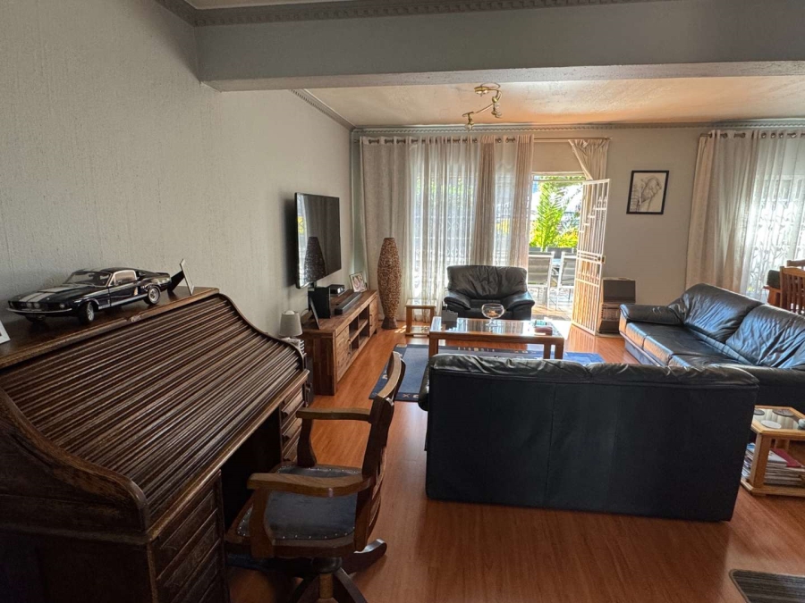 3 Bedroom Property for Sale in New Redruth Gauteng